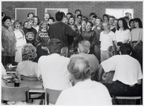 WAT003003587 Op dinsdag 11 juli 1989 hielden zeventig jongeren van de school Vorming en Aktie openhuis in hun ...