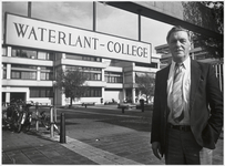 WAT003003715 Foto: de Landsmeerder Ben Wilders nam afscheid van het Waterlant College. Hij werkte 28 jaar als leraar ...