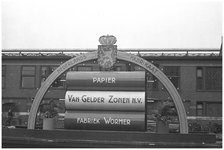 WAT120003760 Presentatie van de papierfabriek van Van Gelder Zonen.