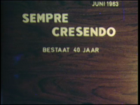 10538BB02257 Reportage over de activiteiten van muziekvereniging Sempre Crescendo te Diepenveen in 1963 (40-jarig ...