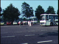 12125BB01869 Jaarlijks busuitstap van Stichting Philadelphia afdeling Ommen op 10 augustus 1983. Bezoek van ...
