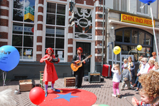 1137 DBUITERWIJK-001098 Zwolle Unlimited Festival straat theater op zaterdag, 2012-06-22