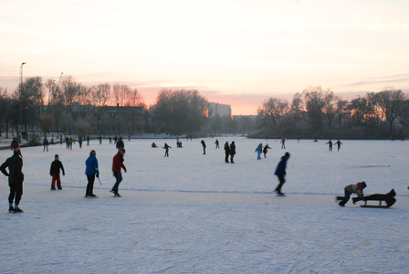 135 DBUITERWIJK-000181 Schaatsen op de Dobbe, 2009-01-10
