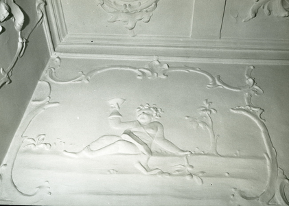 5266 FD001317 Stucwerk in het voormalige woonhuis van de dichter Rhijnvis Feith (1753-1824) in de Bloemendalstraat in ...