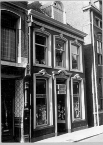 7398 FD012866 Sassenstraat 50 zuidzijde/Muursteeg (of Enge steeg)., 1972