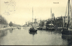 216 PBKR4159 Willemsvaart bij de Emmawijk met gesloten Keersluisbrug, twee molens (Eekwalmolen of Molen de Herstelder ...