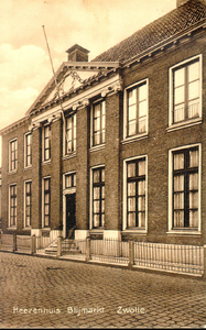 4261 PBKR0260 Blijmarkt 16: voormalig Van Haersoltehuys, ca. 1910.Rijksmonument. Voormalig kantongerecht, gebouwd voor ...