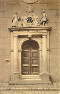 4491 PBKR0310 Broerenstraat 11, ca. 1910. Het poortje van het voormalige Hervormd Weeshuis aan de Broerenstraat, ...