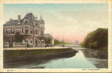 4844 PBKR0375 Klein Weezenland, ca. 1910 (vanaf 1933 Burgemeester van Roijensingel), nr 18: woonhuis familie Van ...