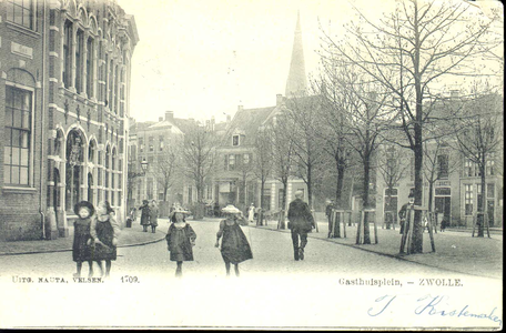 5588 PBKR1080 Het Gasthuisplein vanaf de Vijfhoek gezien, ca. 1900. Geheel links het klooster RK Gesticht van Liefde, ...