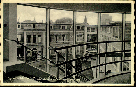 6066 PBKR2871 Rhijnvis Feithlaan, Sophia Ziekenhuis, 1936-1938.Interieur trappenhuis, voltooid 1935 naar ontwerp van ...