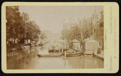 1821 -9 Amsterdam, gezicht op Pijpenmarkt, Nieuwezijds Voorburgwal., 01-01-1875 - 01-01-1885