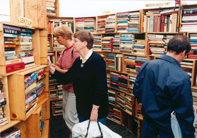 13368 Tiende editie van de Boekenmarkt., 1998-08-02