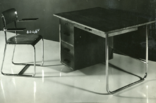 654 Bureau-fauteuil, 01-01-1936 - 31-12-1950
