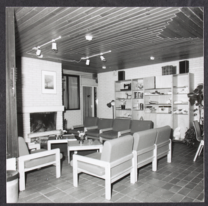1016 Interieurfoto (woonkamer) van paviljoen Griesinger, 1980-01-01