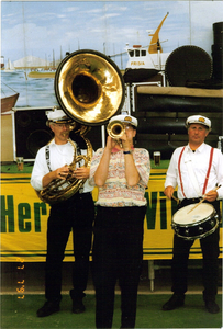 Mississippi Brass Band : optreden op Norderney, met vlnr. Gerrit Baas, Jan Willem Sterk en Gerard Groothuis