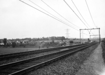 163912 Gezicht op de spoorlijn bij Oosterbeek Laag.
