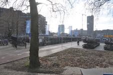 821302 Gezicht op de fietsenstalling op het Smakkelaarsveld te Utrecht.